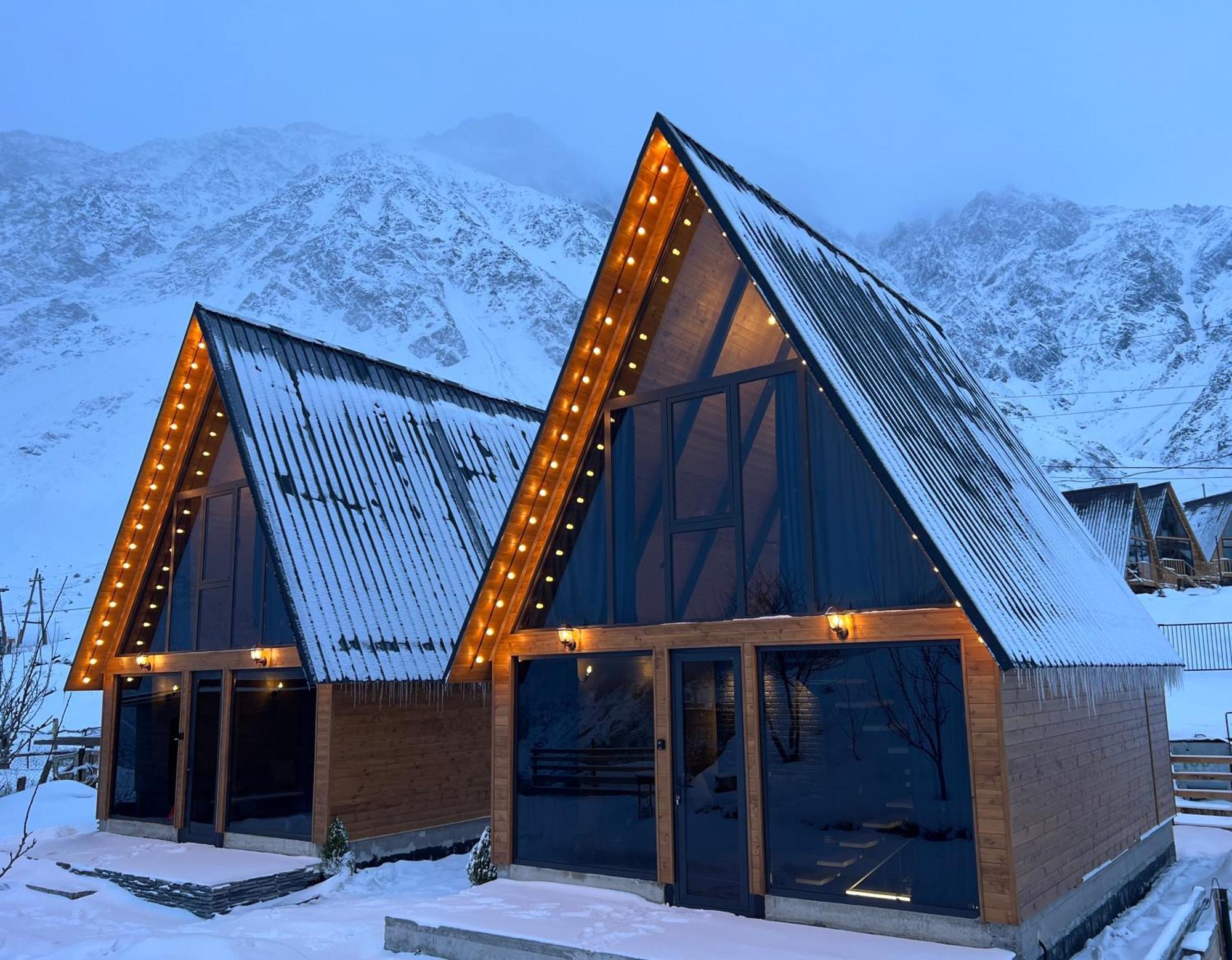 Kazbegi Hills Cottages Экстерьер фото