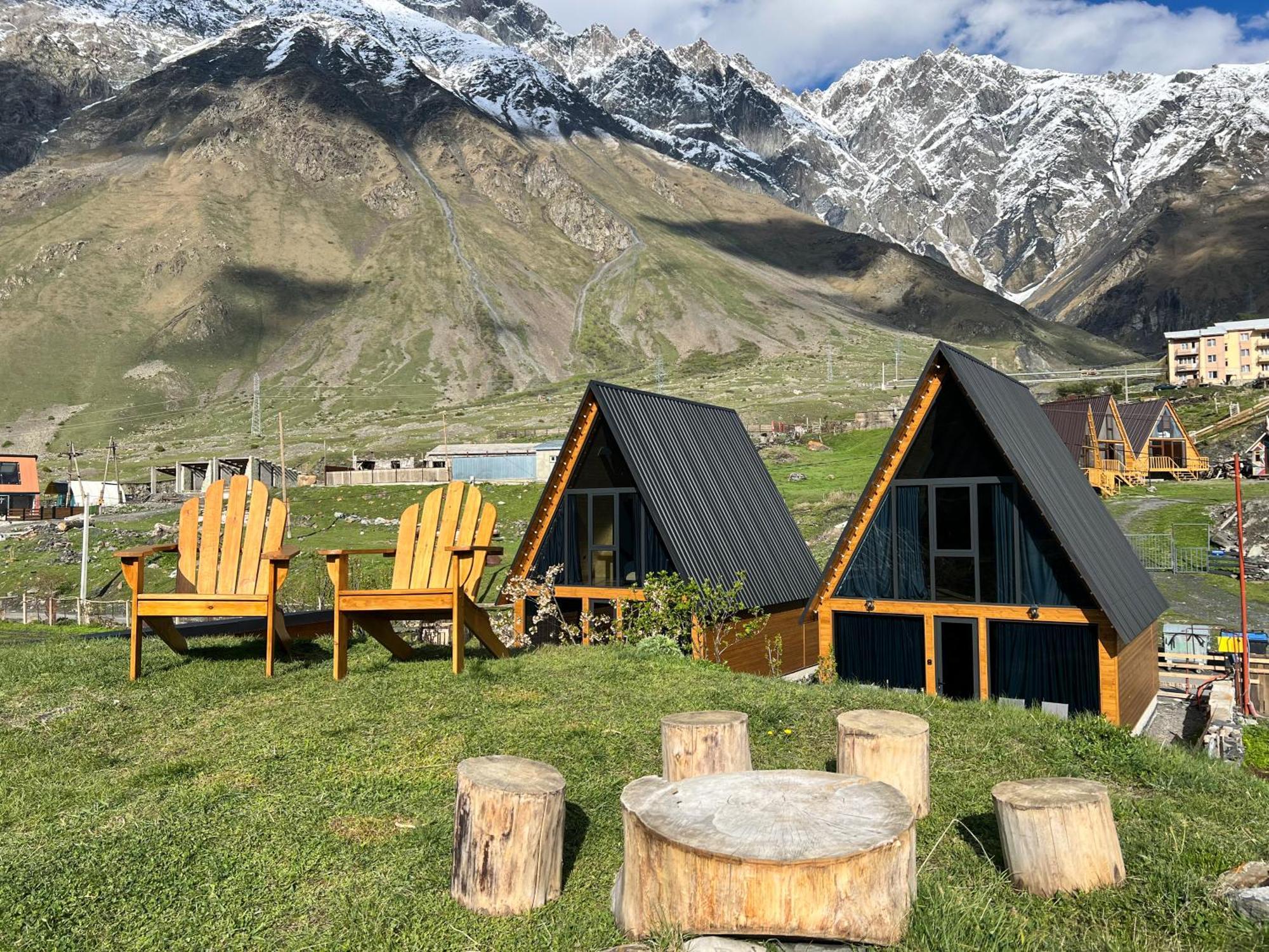 Kazbegi Hills Cottages Экстерьер фото