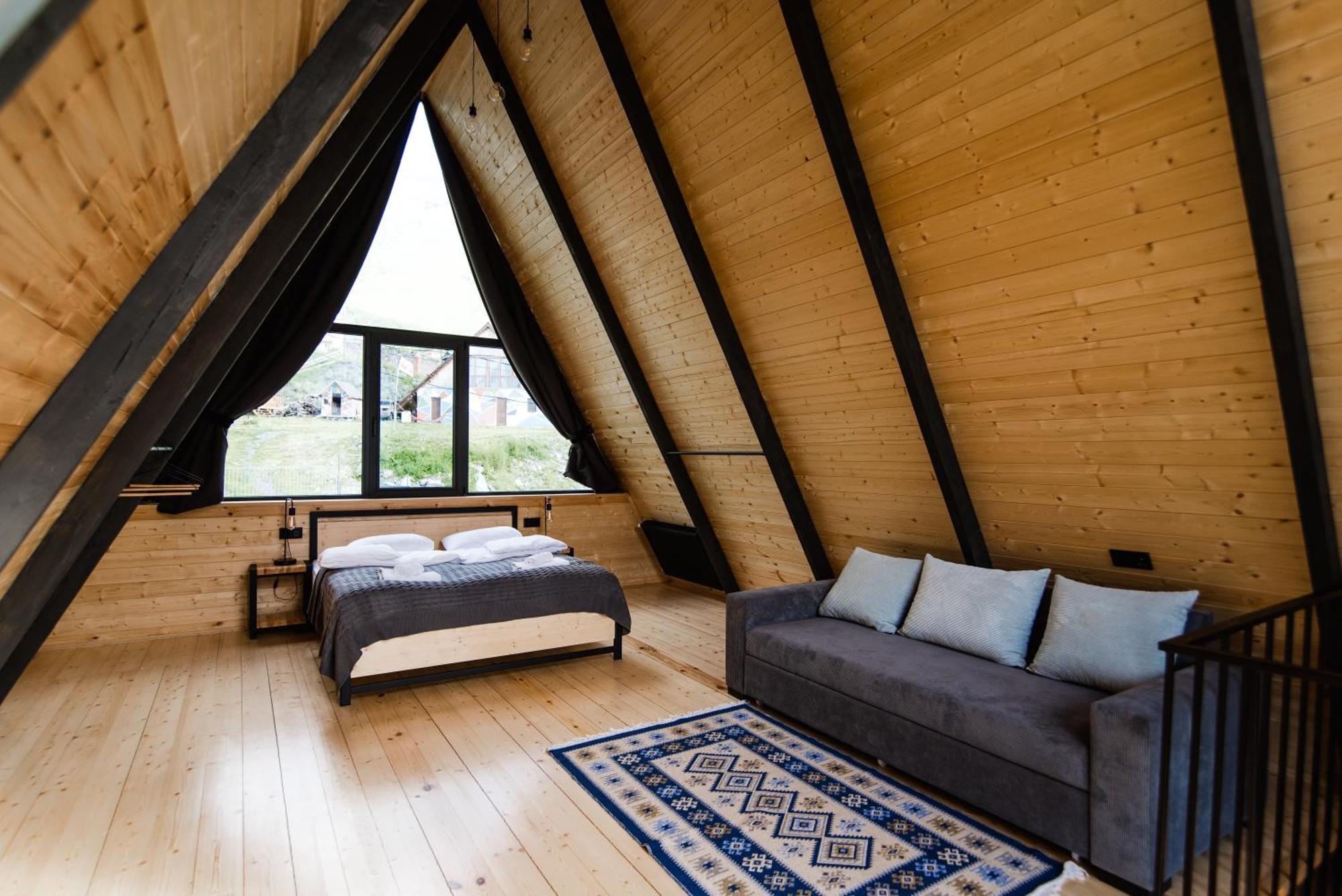 Kazbegi Hills Cottages Экстерьер фото